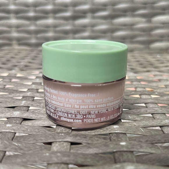 Clinique Moisture Surge Intense Skin Fortifying Hydrator - .5oz - Picture 2 of 3